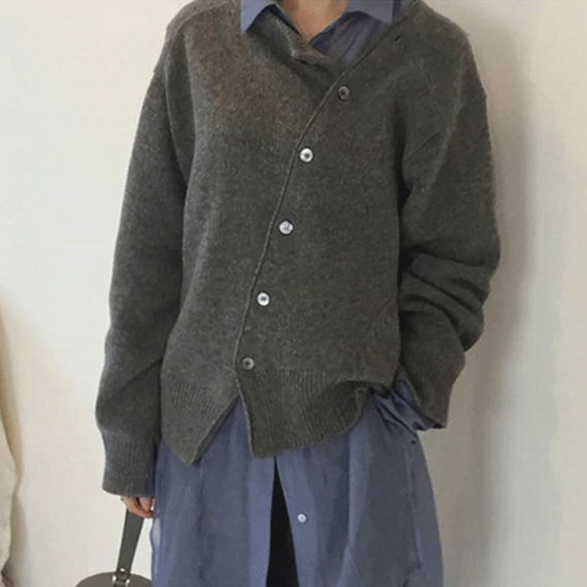 Cardigan Femme en Maille Douce – Look Tendance et Décontracté