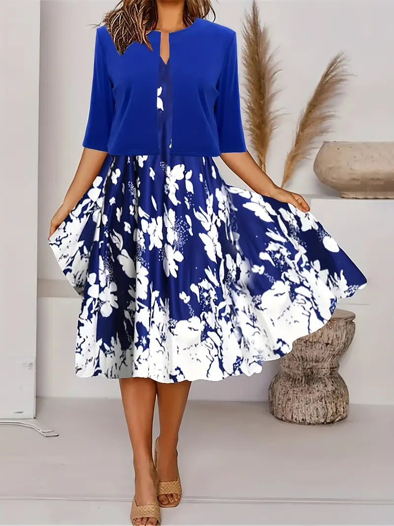 Robe mi-longue à manches courtes avec jupe à motifs floraux
