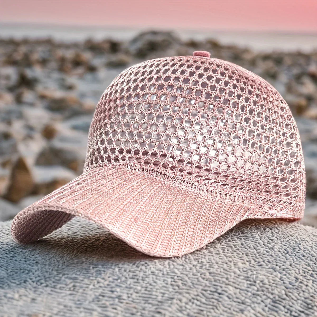 Casquette ajourée avec visière courbée et structure souple