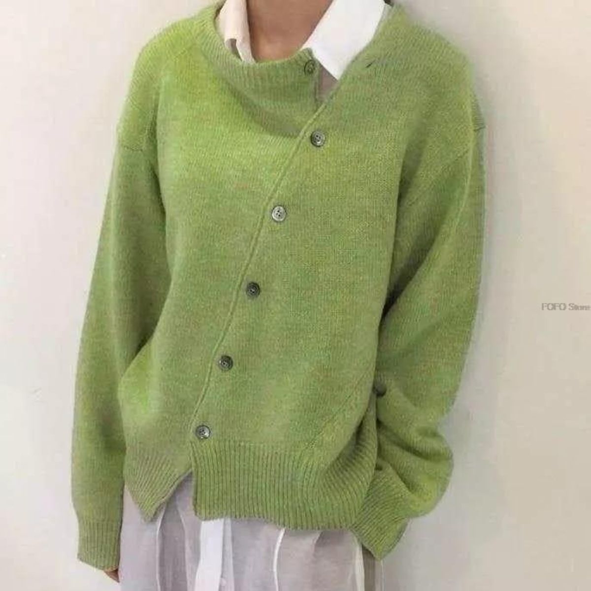 Cardigan Femme en Maille Douce – Look Tendance et Décontracté