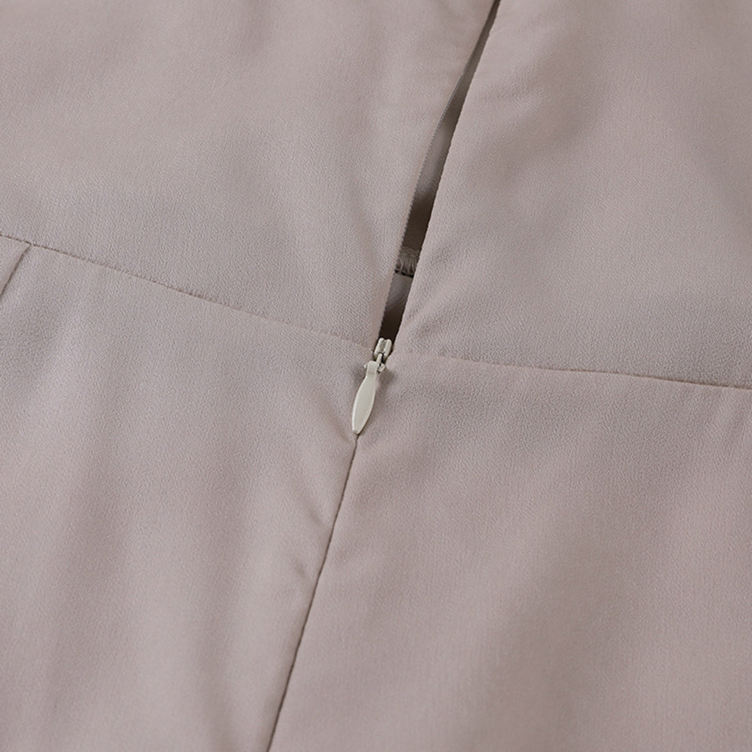 Robe longue à décolleté drapé avec fente latérale et bretelles fines