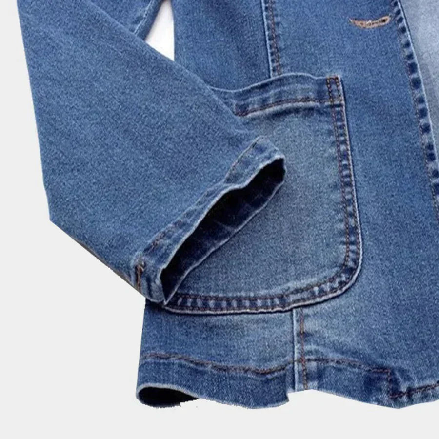 Veste en jeans ajustée pour femmes