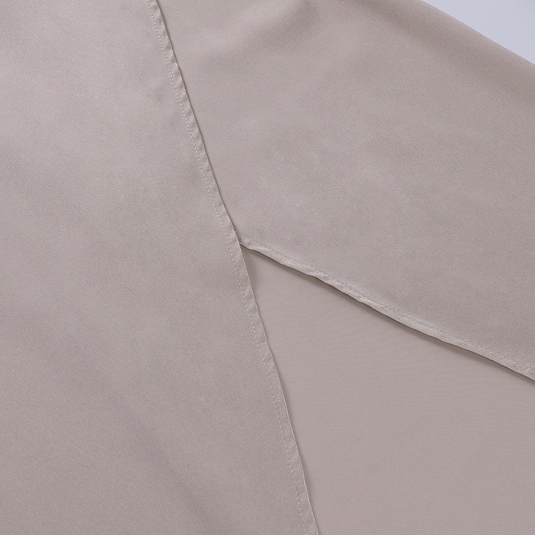 Robe longue à décolleté drapé avec fente latérale et bretelles fines