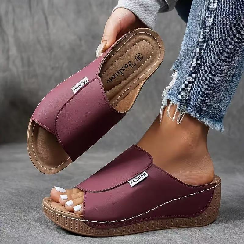 Mules ouvertes à semelle surélevée avec couture visible
