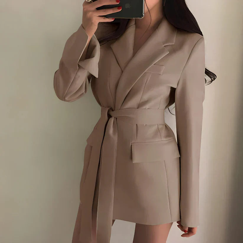 Blazer élégant avec ceinture pour femmes