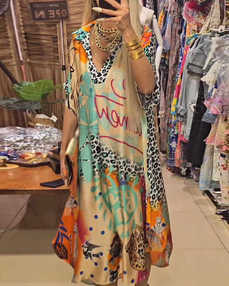 Robe mi-longue ample à encolure en V décorative et motif intégral varié
