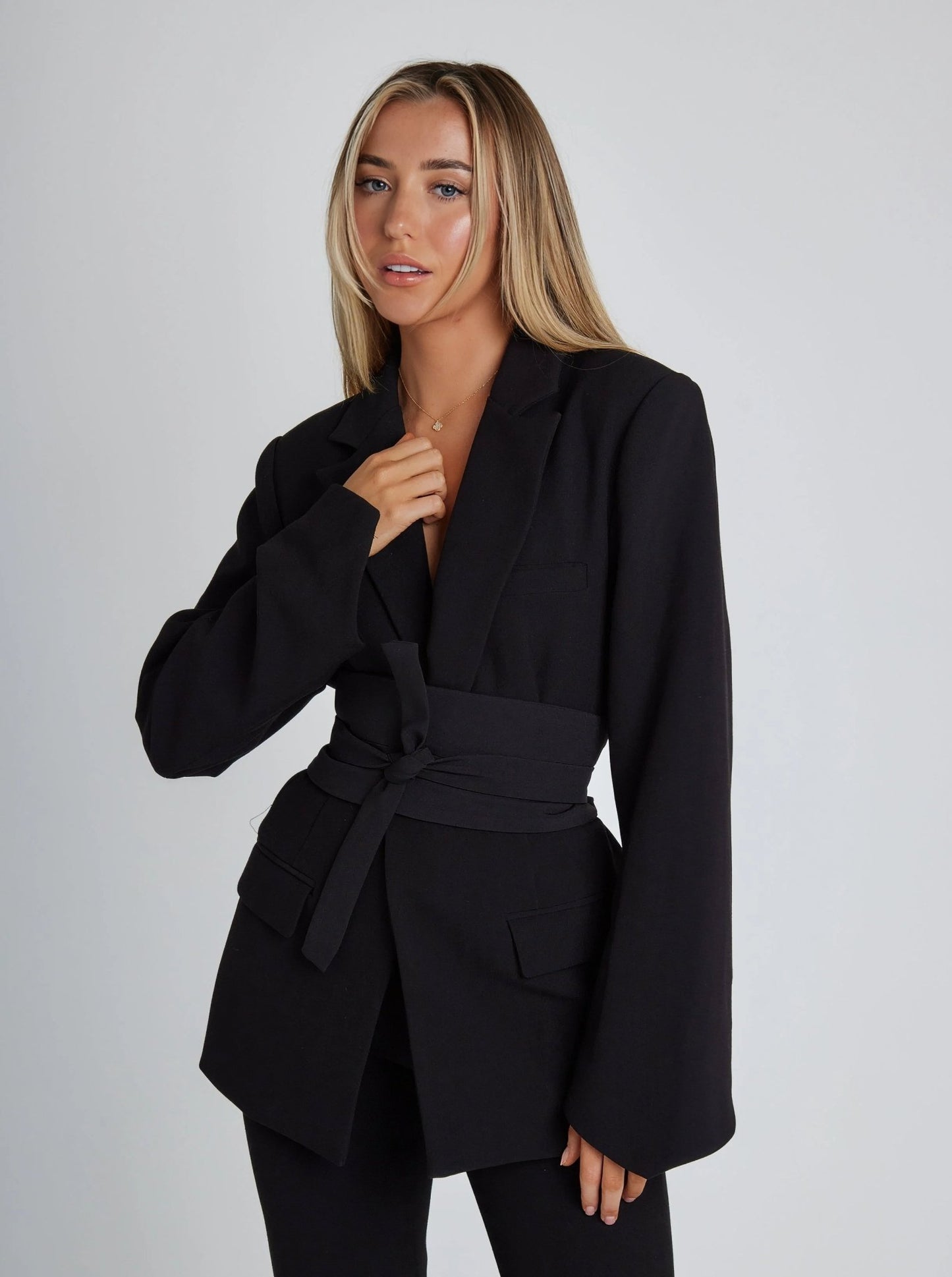Blazer Chic à Ceinture pour Femmes - Marie Montel