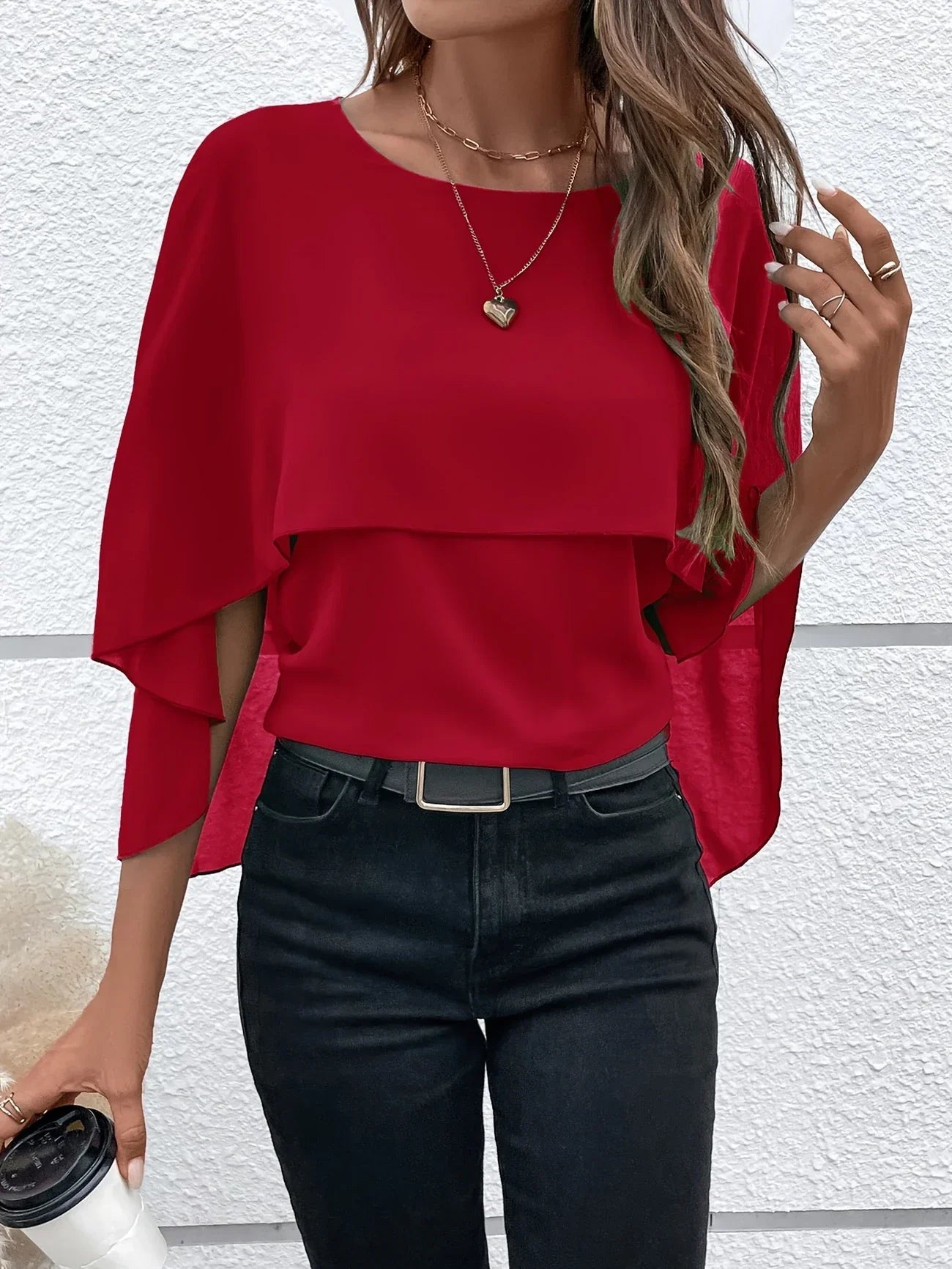 Blouse Élégante à Manches Cape pour Femmes - Marie Montel