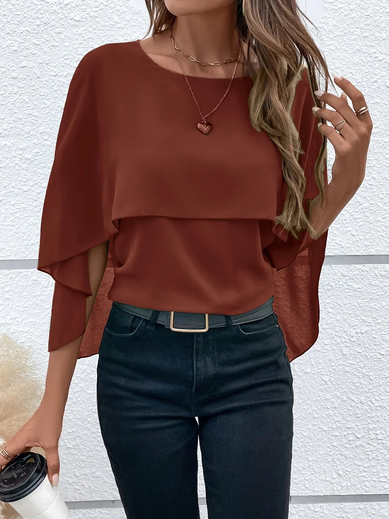 Blouse Élégante à Manches Cape pour Femmes - Marie Montel
