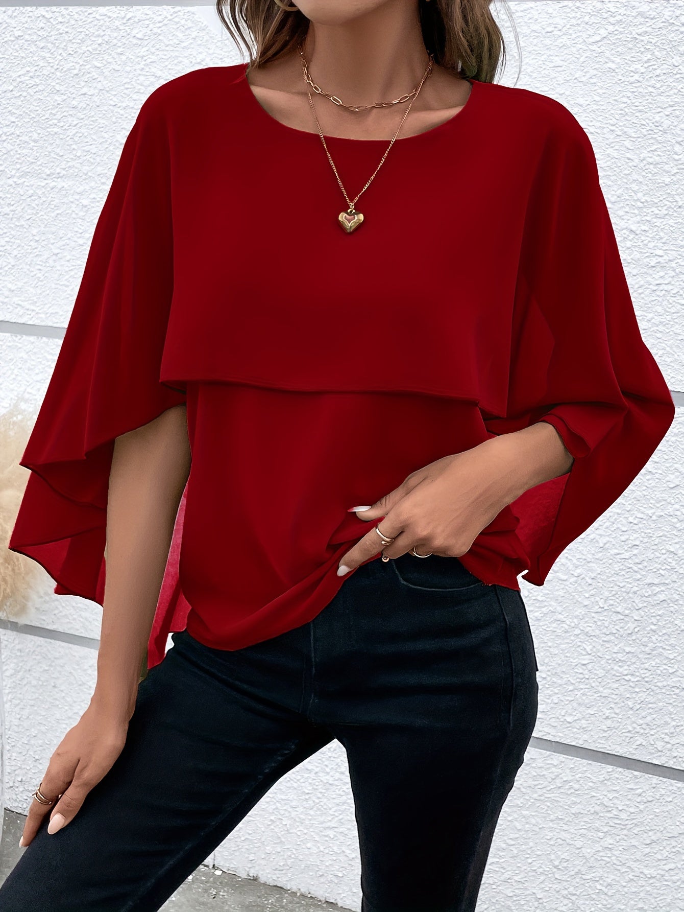 Blouse Élégante à Manches Cape pour Femmes - Marie Montel