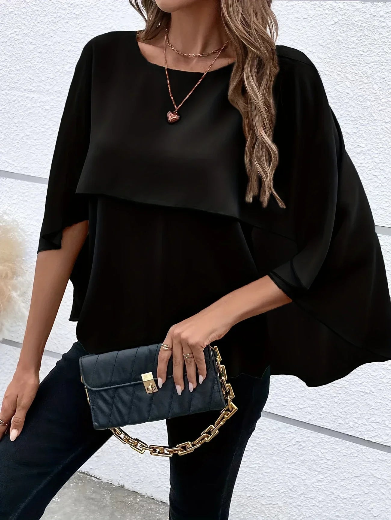 Blouse Élégante à Manches Cape pour Femmes - Marie Montel