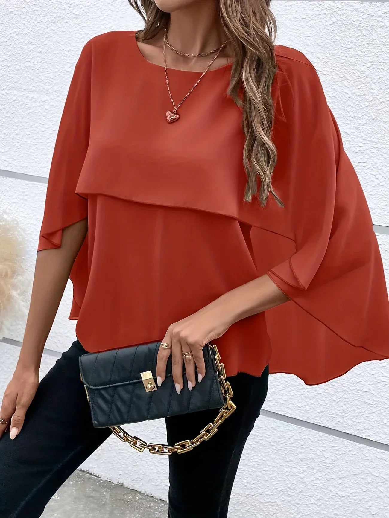 Blouse Élégante à Manches Cape pour Femmes - Marie Montel
