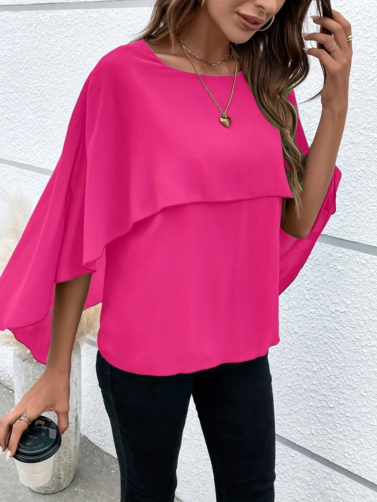 Blouse Élégante à Manches Cape pour Femmes - Marie Montel