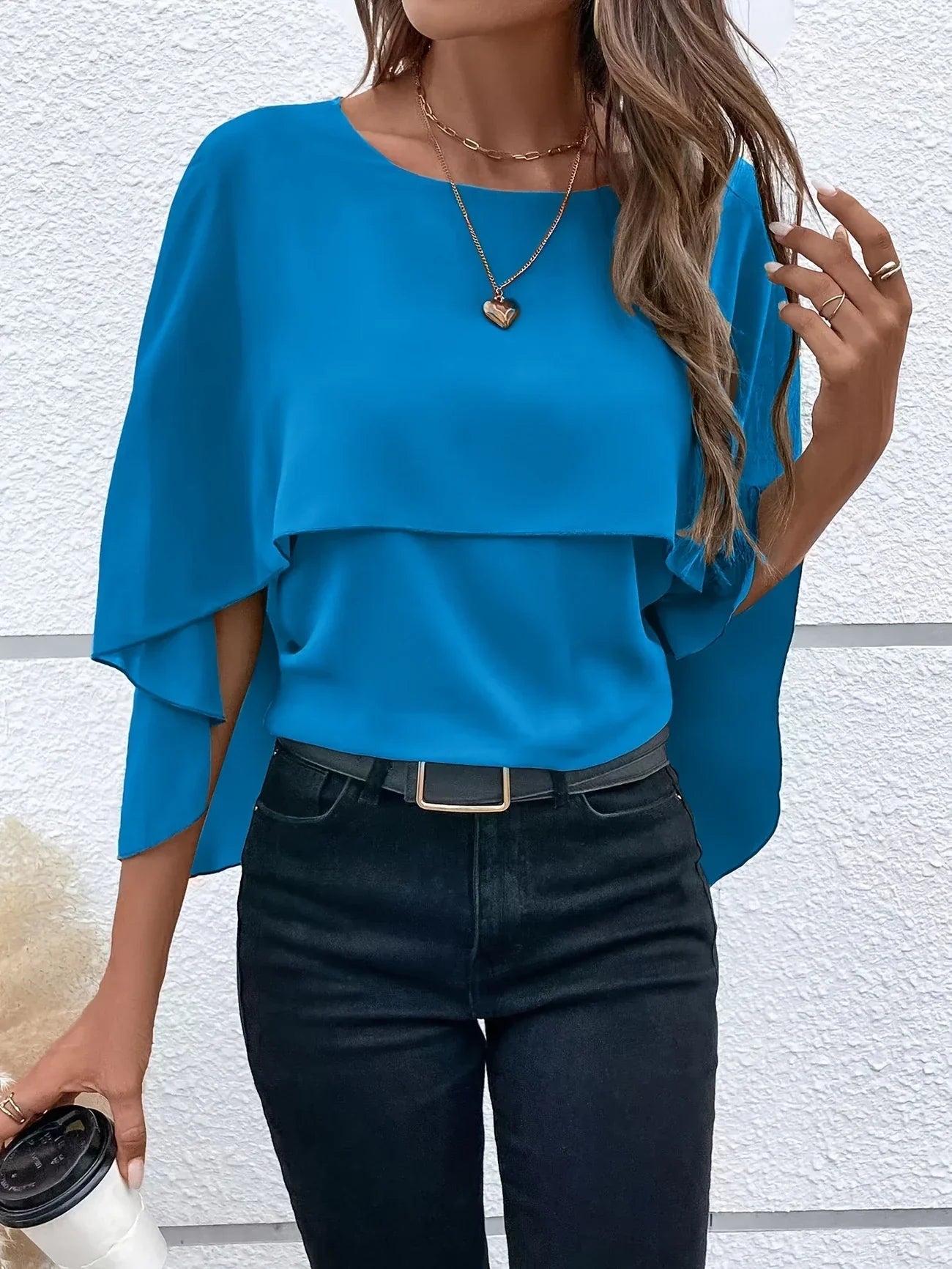 Blouse Élégante à Manches Cape pour Femmes - Marie Montel