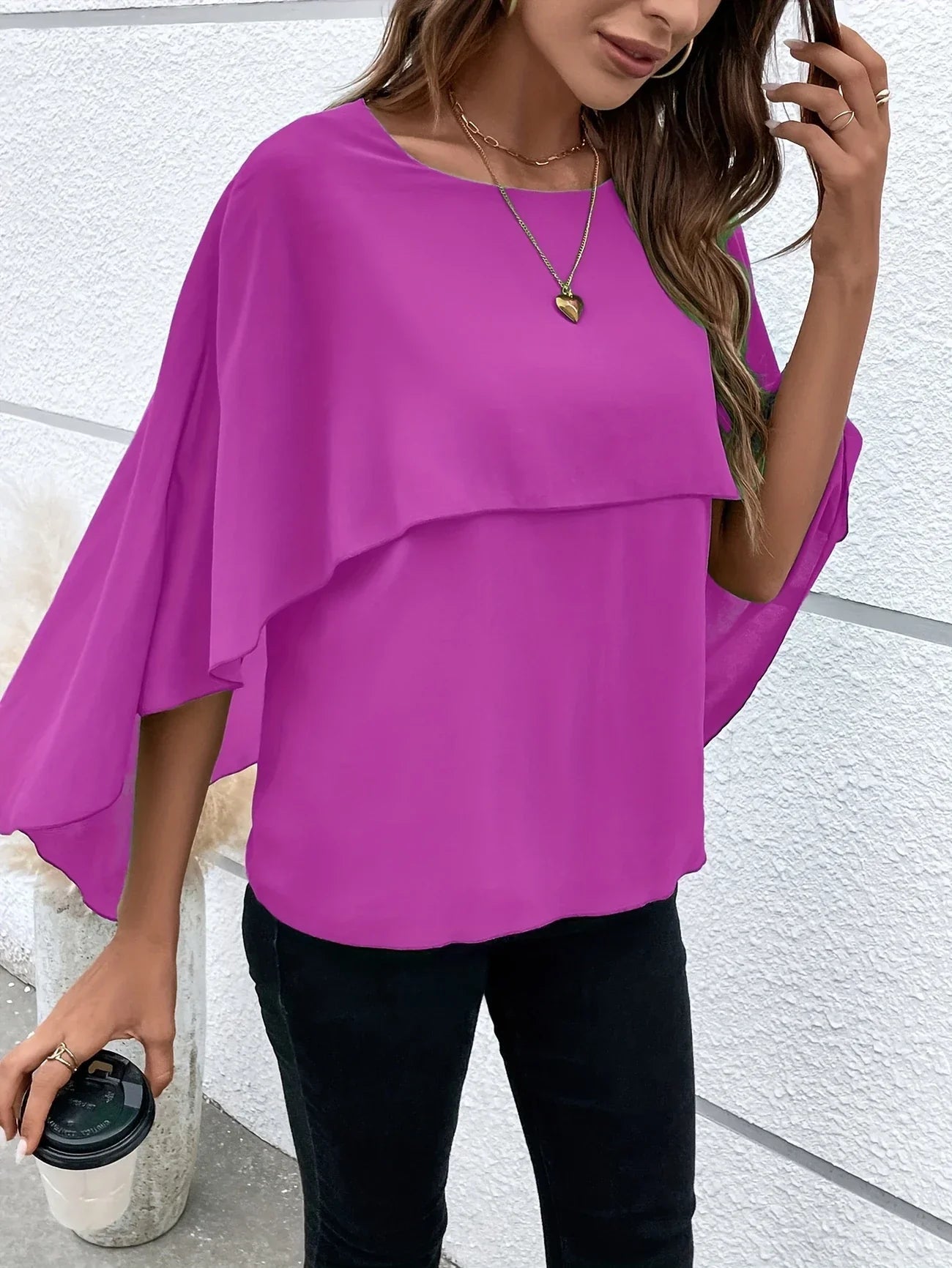 Blouse Élégante à Manches Cape pour Femmes - Marie Montel