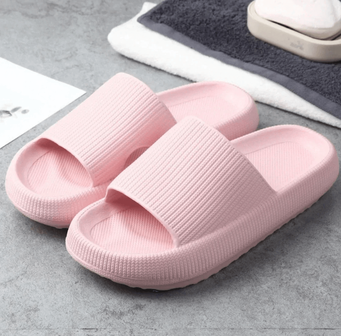 Chaussons Confortables pour Hommes et Femmes - Marie Montel