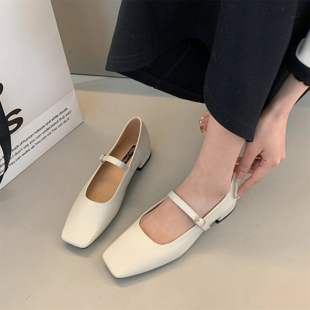 Chaussures Confortables à Talon Plat pour Femmes - Marie Montel