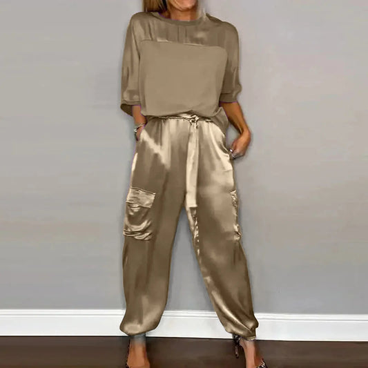 Chic Ensemble Satiné à Manches Courtes pour Femmes - Marie Montel