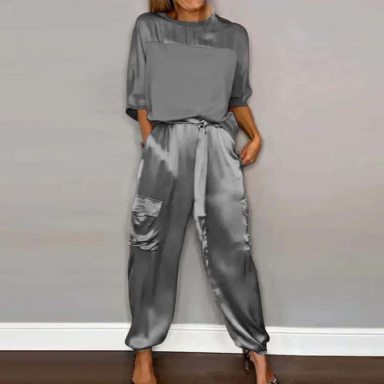 Chic Ensemble Satiné à Manches Courtes pour Femmes - Marie Montel