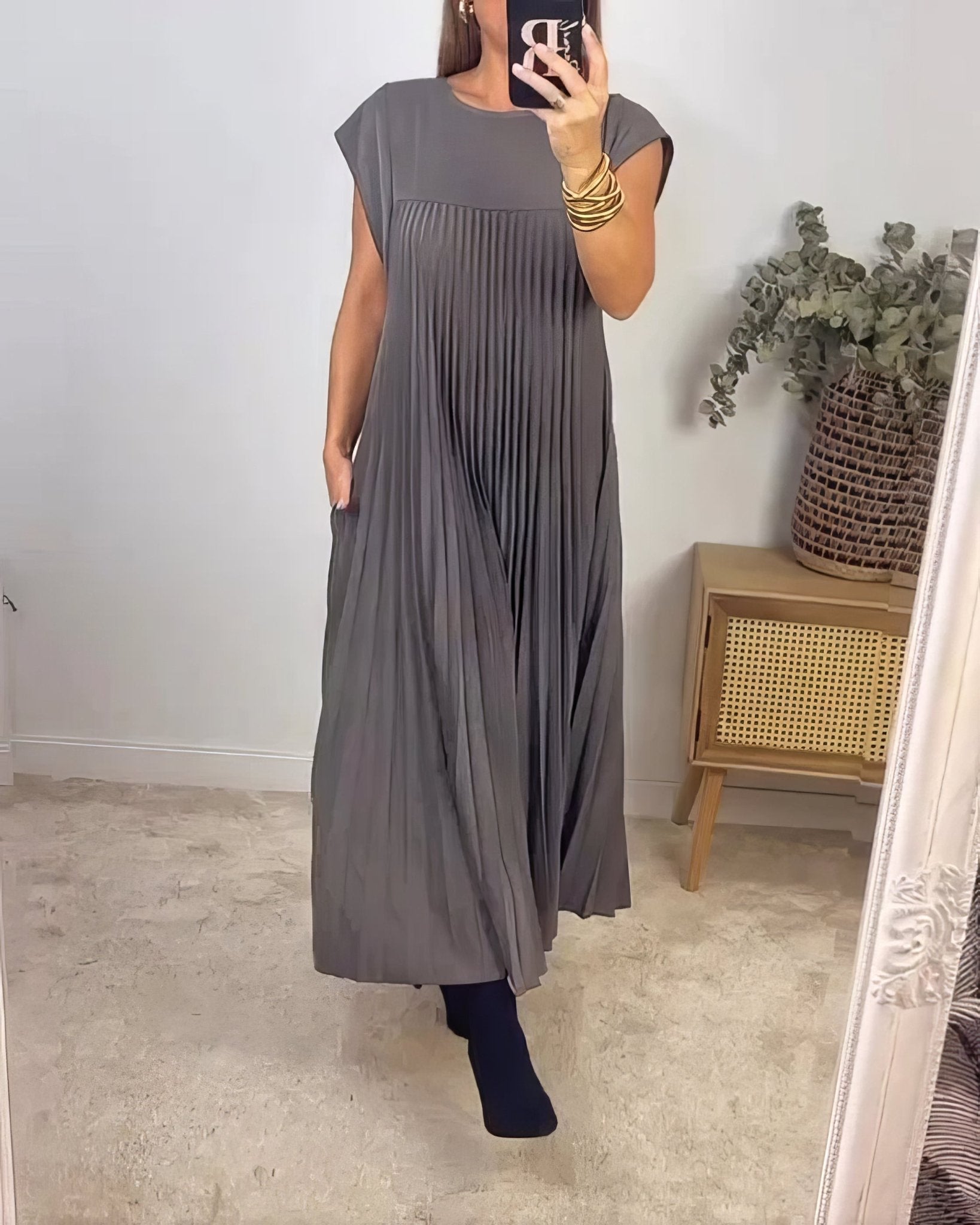 Chic Robe Plissée Sans Manches pour Femmes - Marie Montel