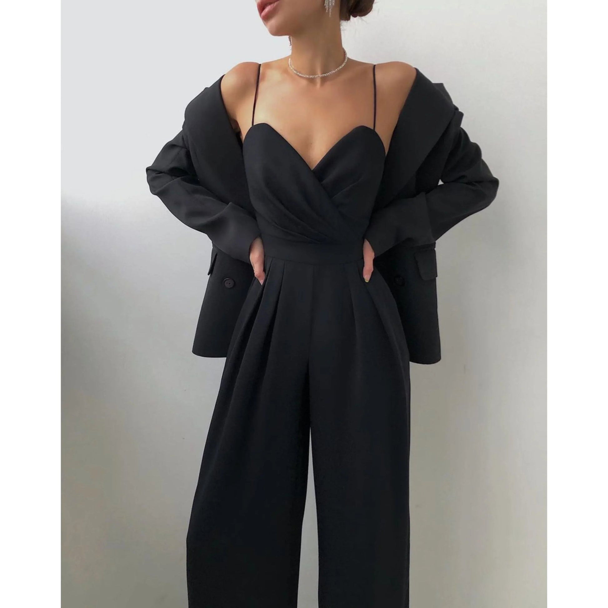 Combinaison Chic à Bretelles pour Femmes - Marie Montel