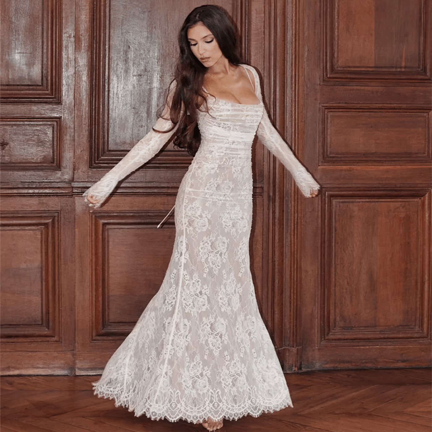 Maxi Robe Élégante avec Détails en Dentelle pour Femmes - Marie Montel