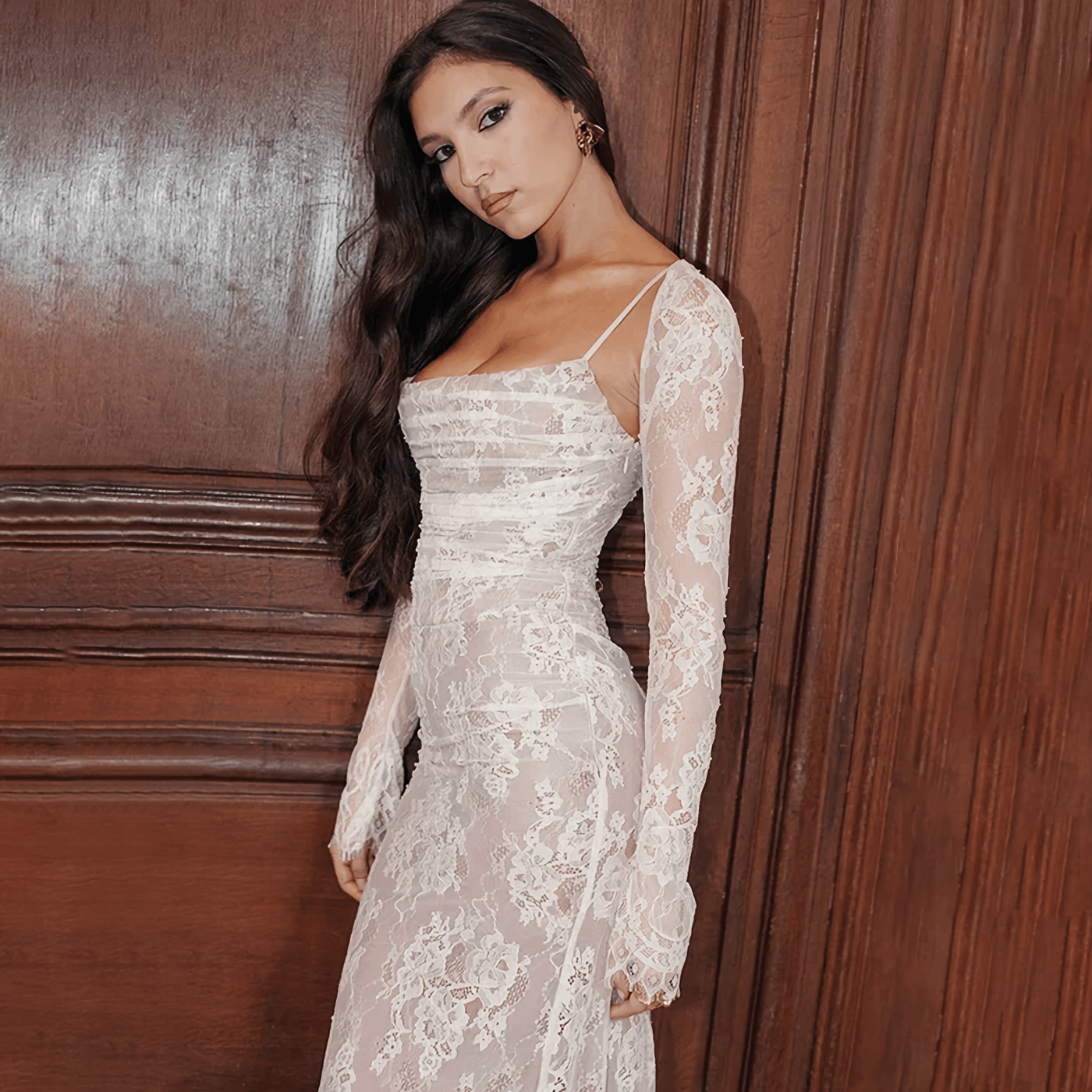 Maxi Robe Élégante avec Détails en Dentelle pour Femmes - Marie Montel