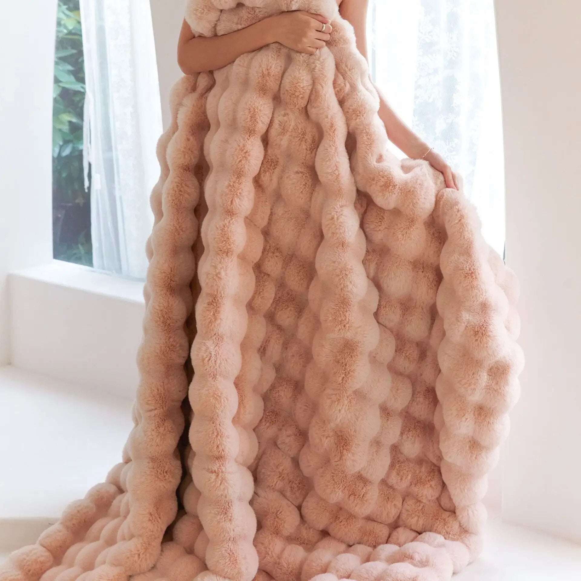 Plaid Doux en Fausse Fourrure de Lapin - Marie Montel