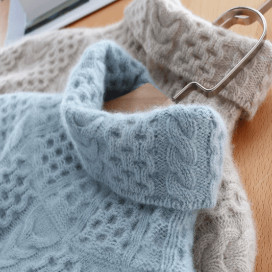 Pull en Laine avec Col Roulé à Carreaux pour Femmes - Marie Montel