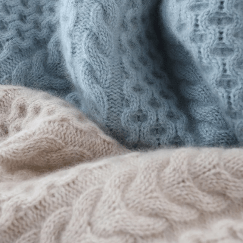 Pull en Laine avec Col Roulé à Carreaux pour Femmes - Marie Montel