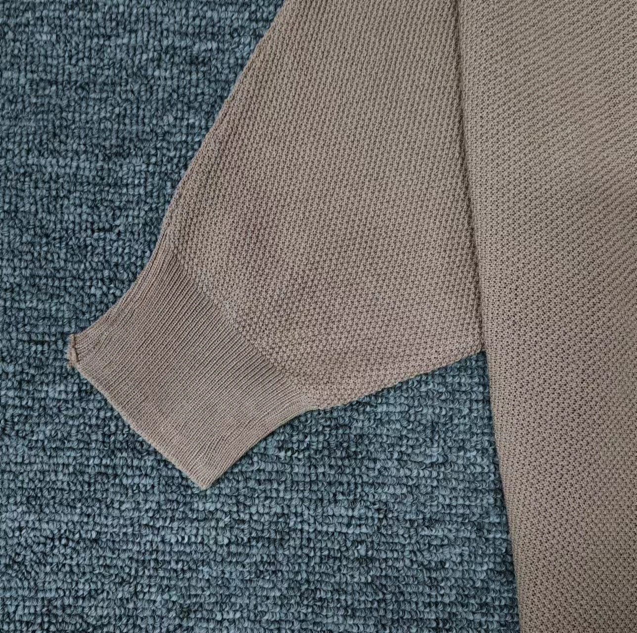 Pull Uni Doré à Col Rond pour Femmes - Marie Montel