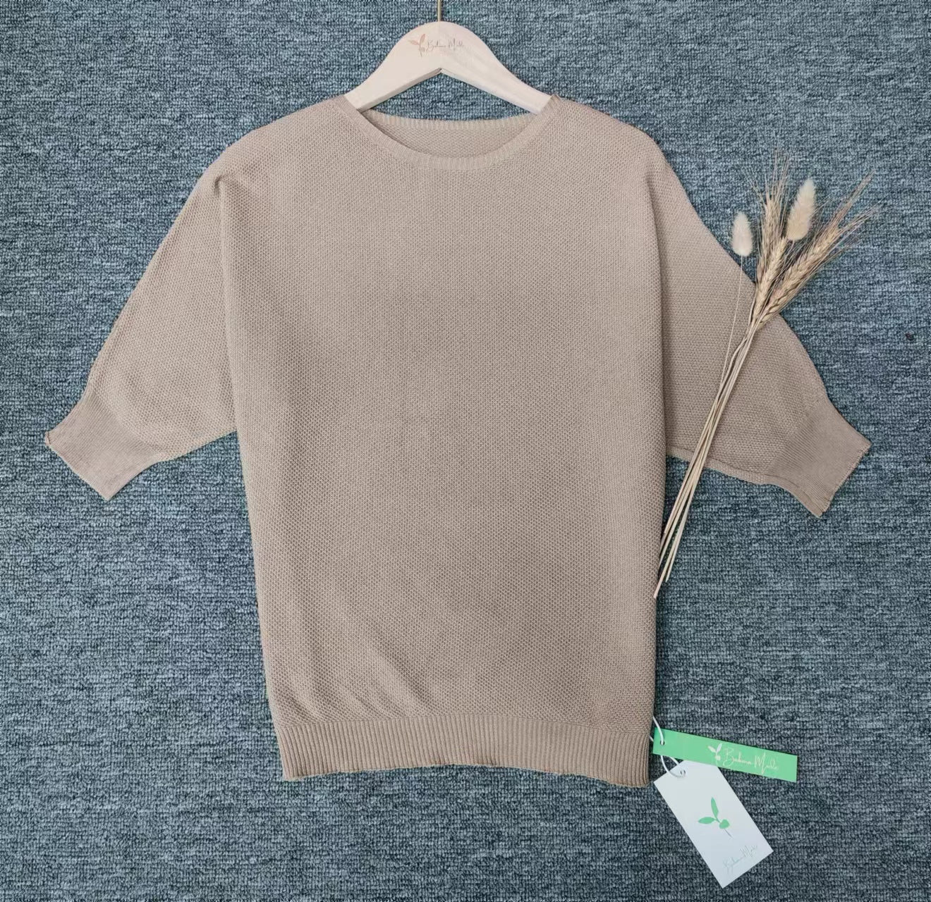 Pull Uni Doré à Col Rond pour Femmes - Marie Montel