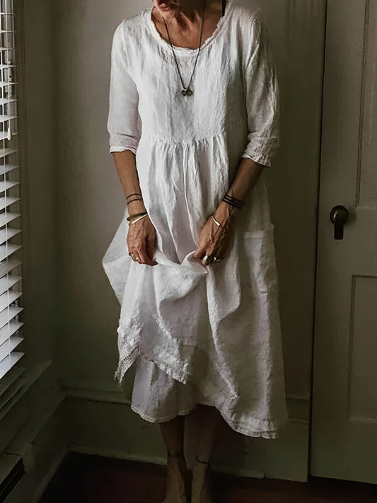 Robe Élégante à Col Ras du Cou et Manches 3/4 pour Femmes - Marie Montel