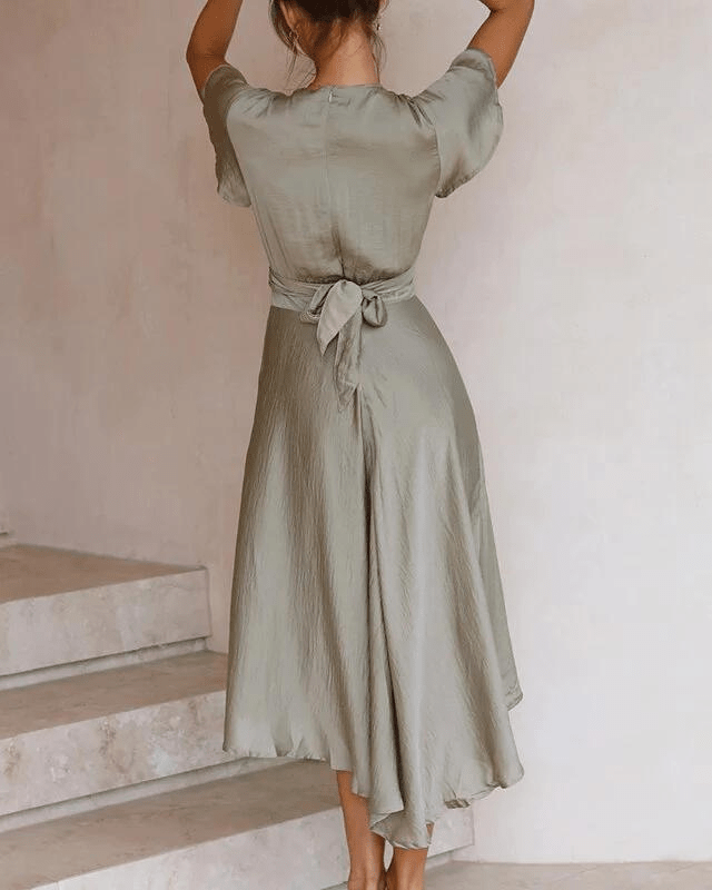 Robe Élégante à Décolleté en V pour Femmes - Marie Montel