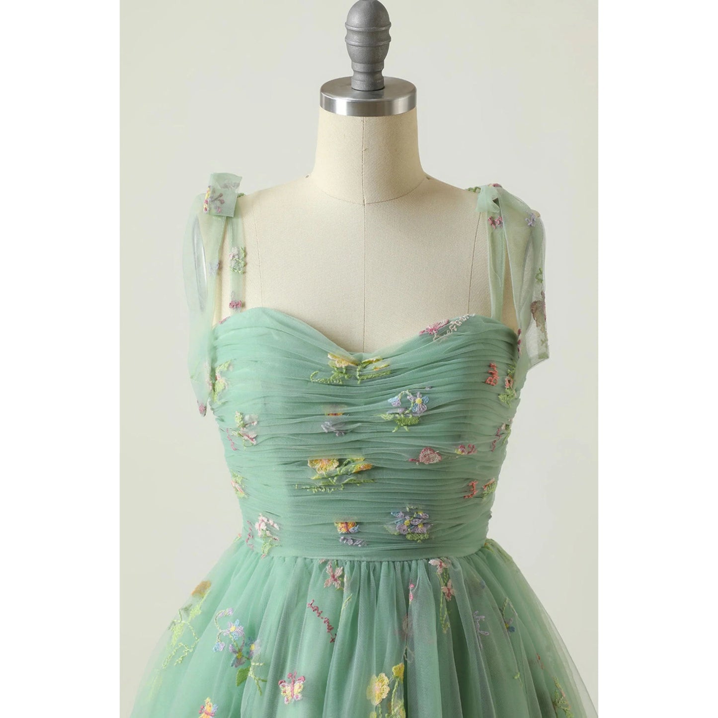 Robe Longue Élégante en Tulle Brodé pour Femmes - Marie Montel