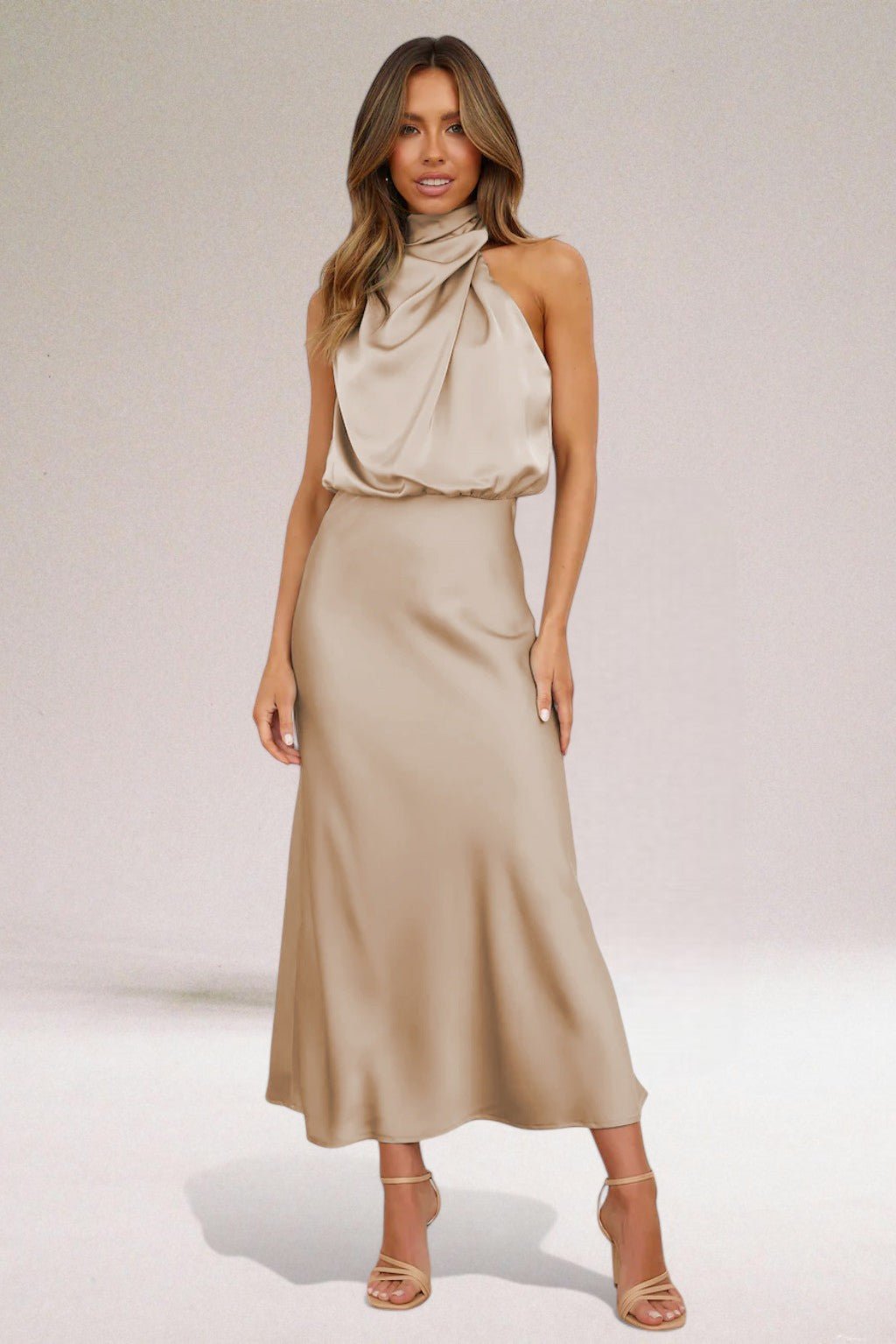 Robe Satinée Élégante avec Décolleté Halter pour Femmes - Marie Montel