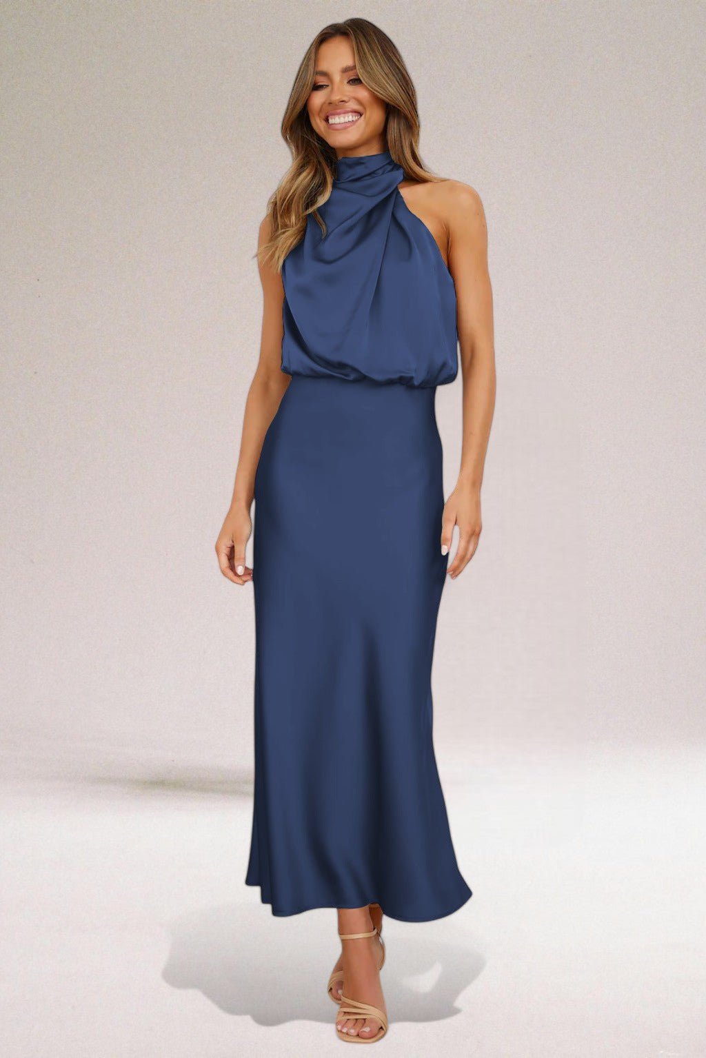 Robe Satinée Élégante avec Décolleté Halter pour Femmes - Marie Montel