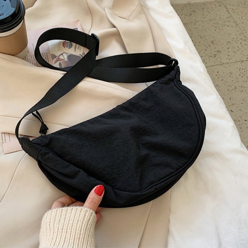 Sac Demi - Lune Élégant pour Femmes - Marie Montel
