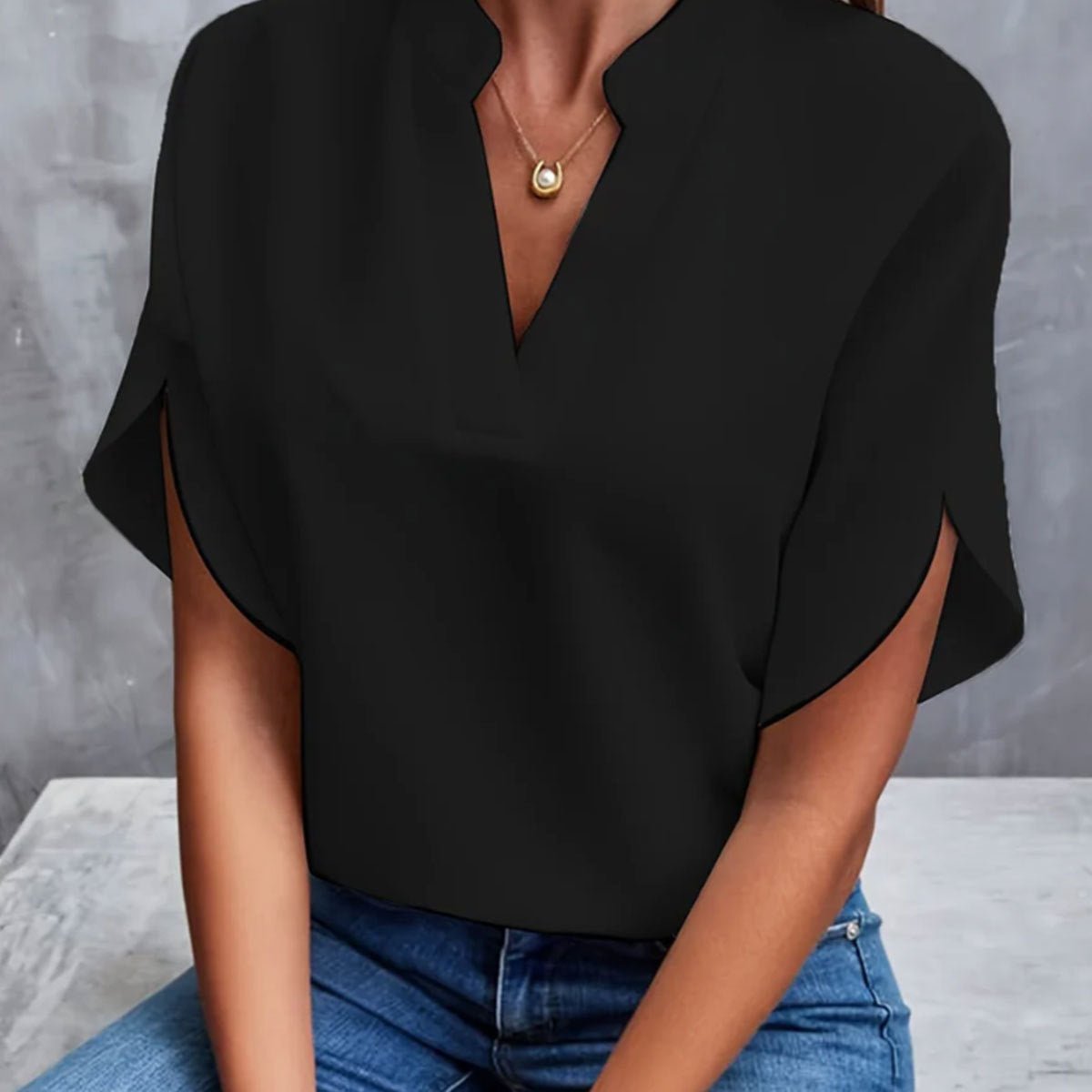 T-Shirt à Manches Courtes à Col V pour Femmes - Marie Montel