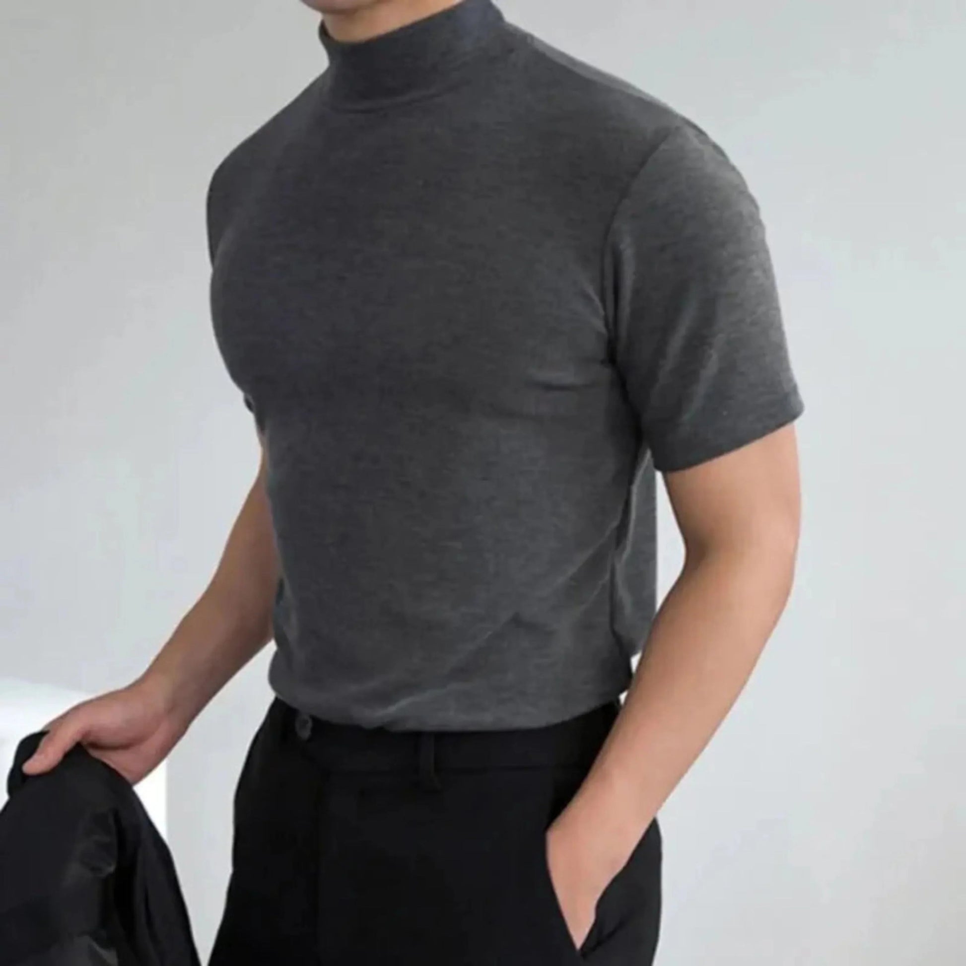 T-Shirt Élégant à Col Haut pour Hommes - Marie Montel